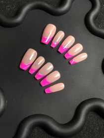 2026 Gothic Charm Exquisitely Crafted Wearable Nails â€“ Valentine's Day Short Square Press-on Fake Nail Set. Handmade fake nail pieces (size: S)