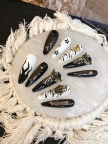 2026 Gothic Charm Wearable Nails – Valentine's Day Long Almond-Shaped Press-On False Nail Set. Handmade false nail pieces (size: S)