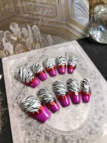 2026 Gothic Charm Exquisitely Crafted Press-on Nails - Valentine's Day Medium Square Press-on Fake Nail Set. Handmade Fake Nail Tips (size: L)