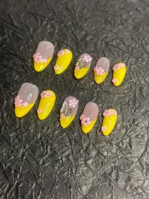 2026 Gothic Glam Press-On Nails, Valentine's Day Short Almond Shaped Press-On False Nail Set. Handcrafted False Nail Tips (size: M)